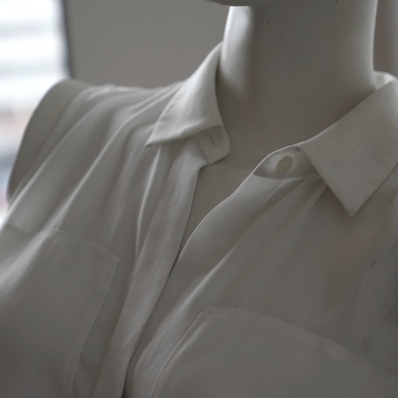 THEORY Sleeveless Button Front Blouse - White - Size Small - Picture 8 of 10